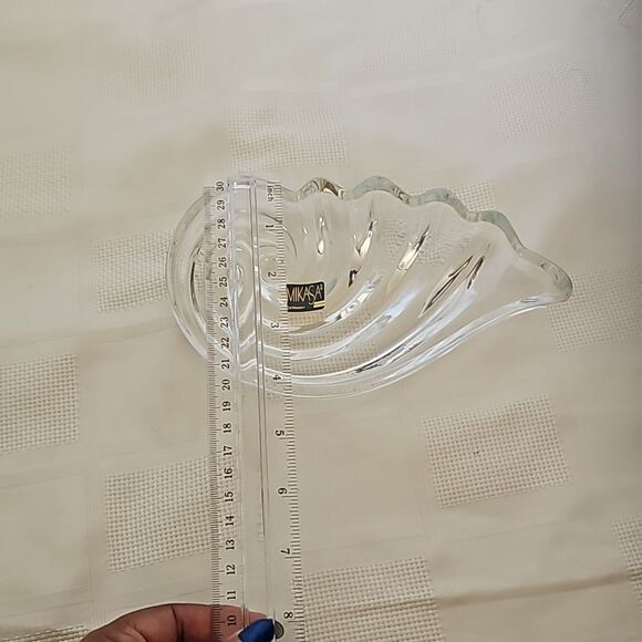 Mikasa Clear Crystal Sea Shell Shape Small Tray 7"-4" - Picture 5 of 16